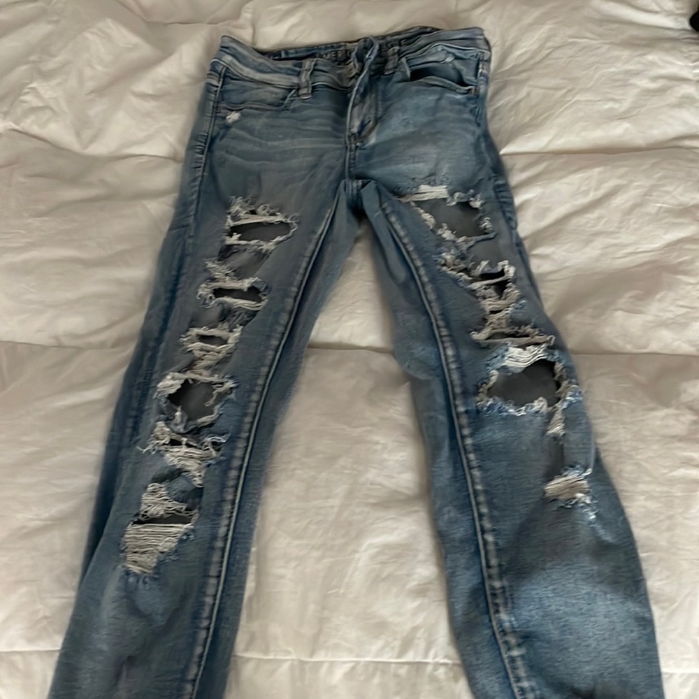 american eagle ulta stretch ripped jeans